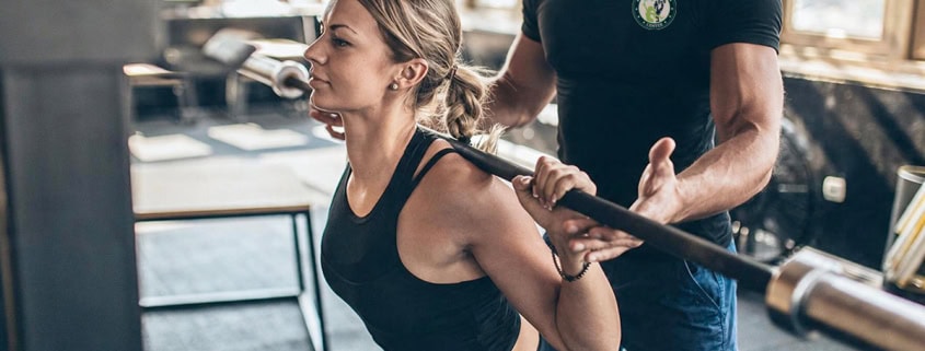La importancia de la técnica frente al peso en el entrenamiento de fuerza